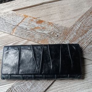 Vintage HOBO Black Leather Clutch / Wallet⚘️